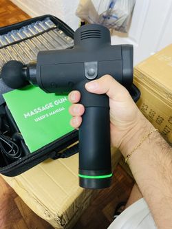 Massage Gun 30 Speed Hard, 24V, 6 Pins, Battery Lithium, Travel Bag and Charger New Black, Silver and Carbono