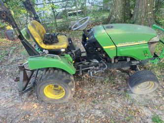 John deere 2305