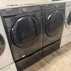 Samsung black frontload washer and dryer set electric with warranty