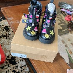 Kids Shoes 