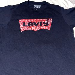 Black Levis T Shirt