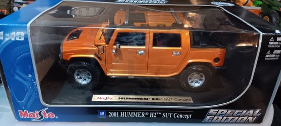 Maisto Diecast Model 