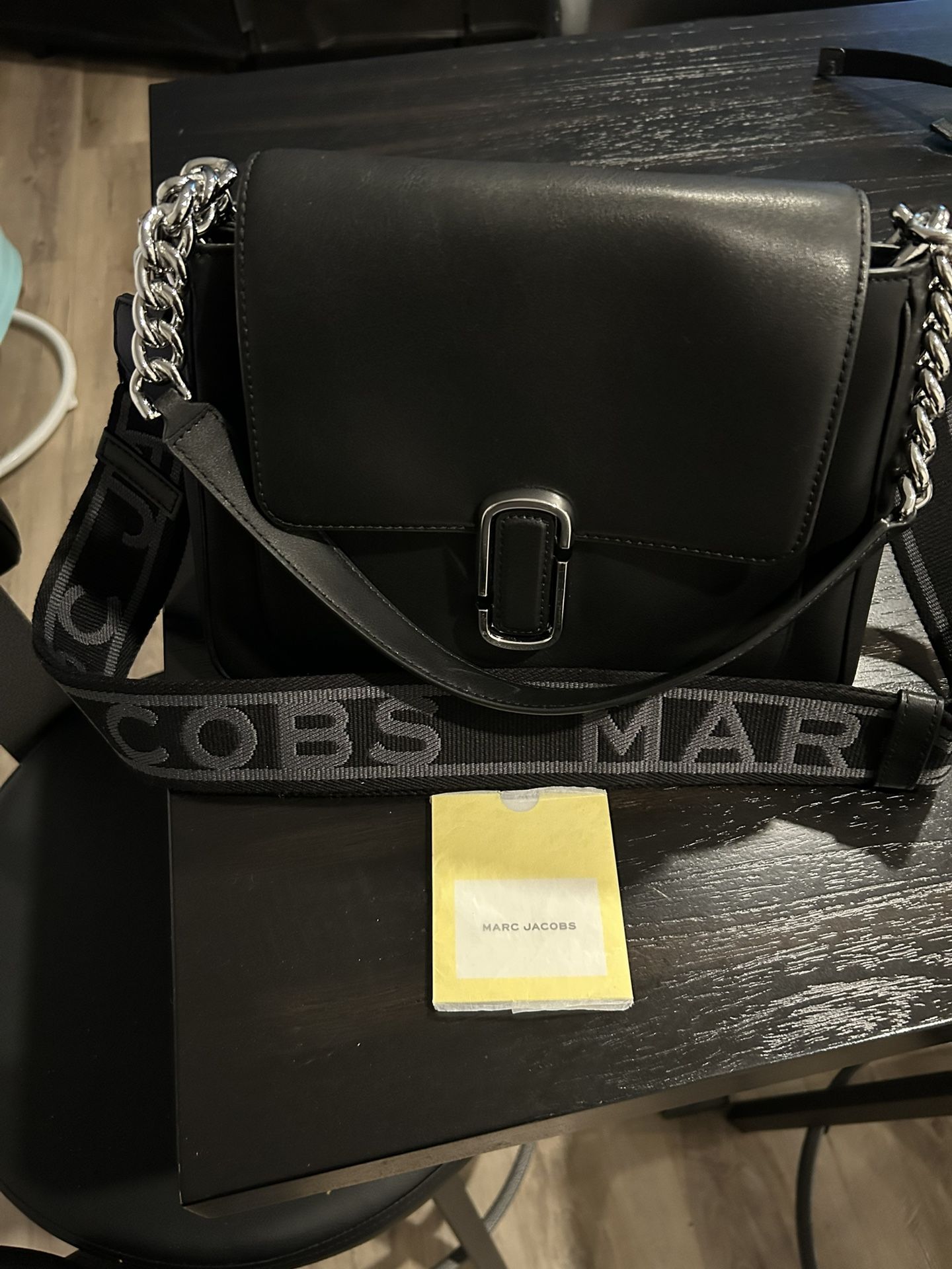 Women’s Pursers And Wallet