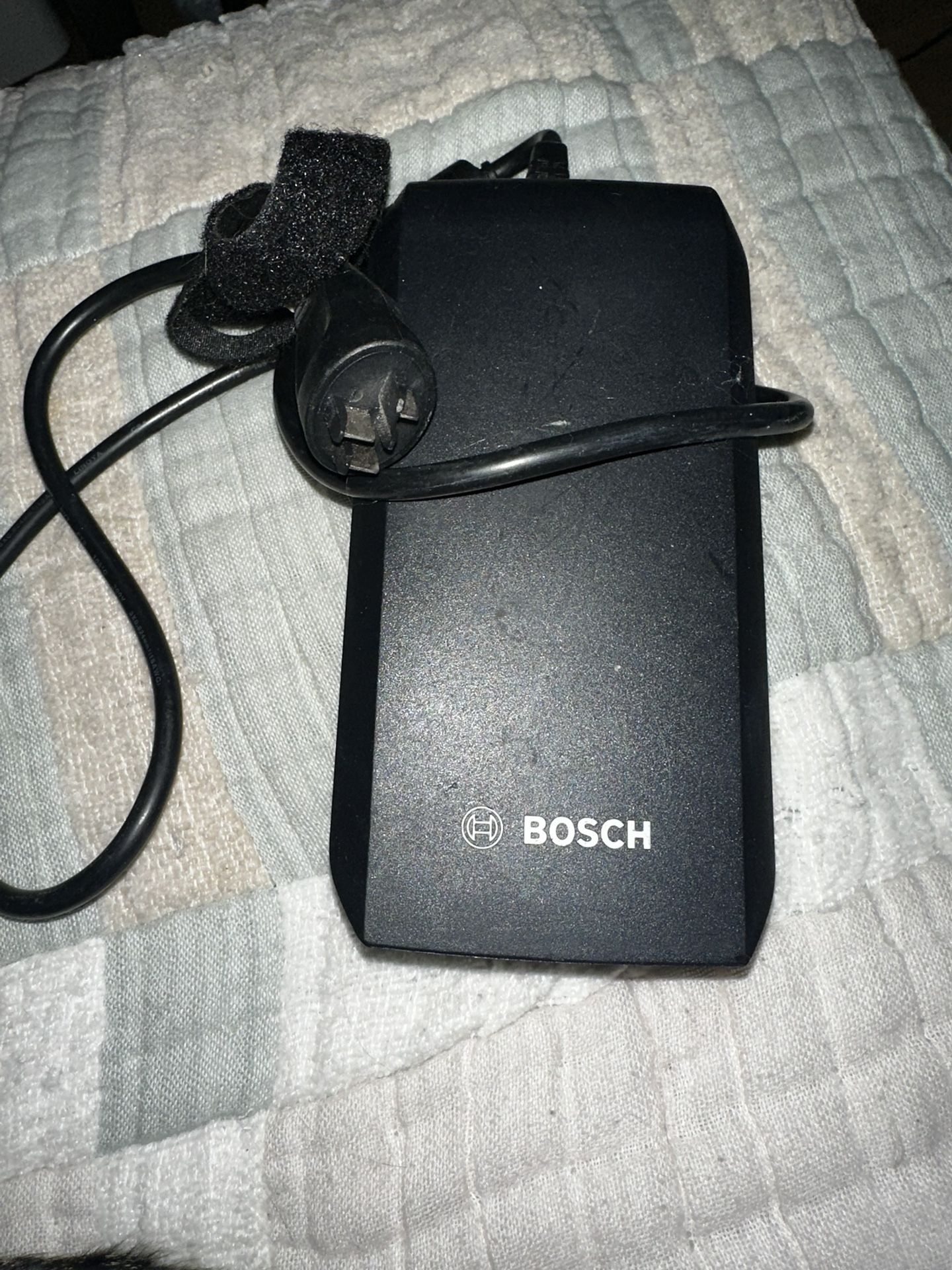 BOSCH E-BIKE CHARGER 36 4/100-230