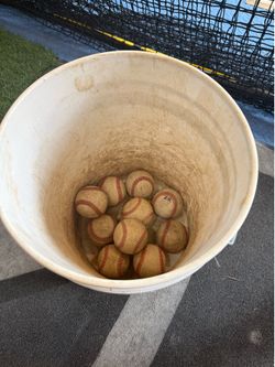 Bucket of baseballs no lid