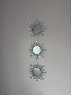 Wall decor mirror