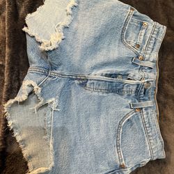 Women’s 501 Jean Shorts! 