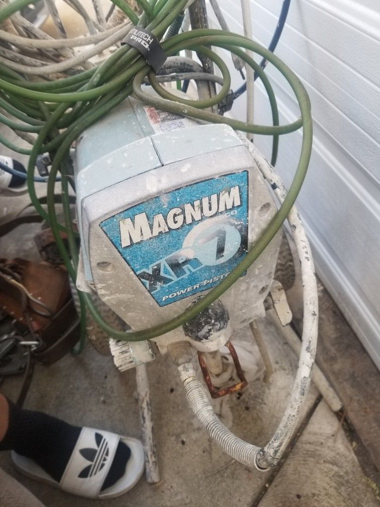 Paint gun Machine (Construction)