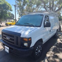 2014 Ford Econoline
