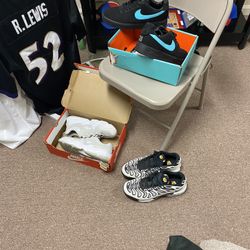 All 3 Shoes Men’s Size 10