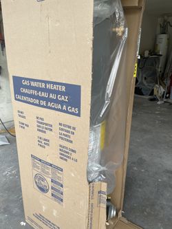 Rheem Performance 40 Gal. Tall 32,000 BTU Natural Gas Water Heater with