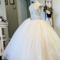 $150 New Different Sizes  Beige 