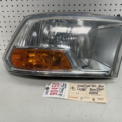 2010 2018 DODGE RAM 2500 3500 RIGHT SIDE HEADLIGHT LAMP OEM 
