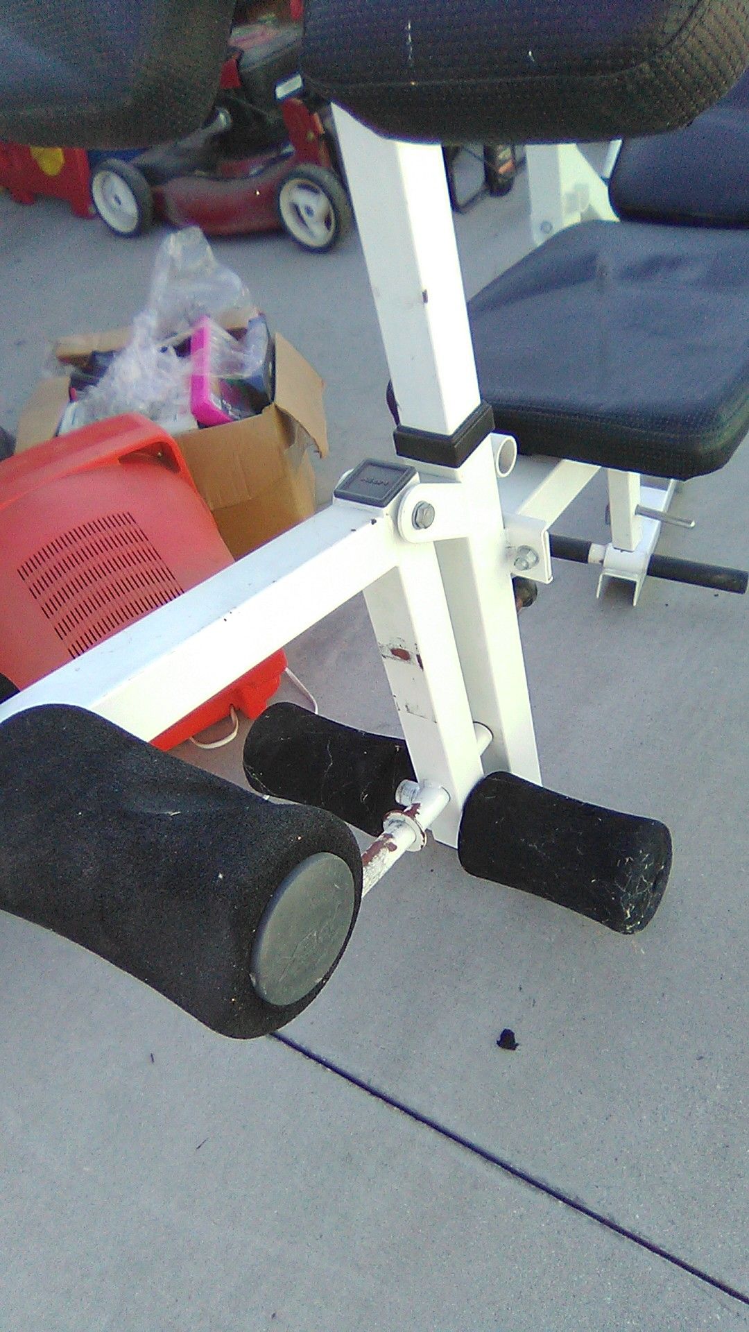 Mpex powerhouse club 740 weight bench for Sale in Chino Hills, CA OfferUp