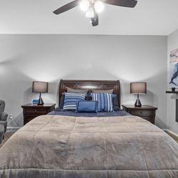 Queen Sized Bed Frame And Mattress