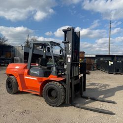 2008 Toyota 17,500 lbs capacity forklift