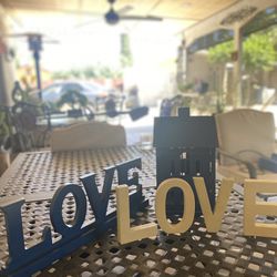 Event Decor (Love Wood Signs And Metal House)
