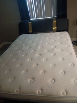 Black Queen Size Bed