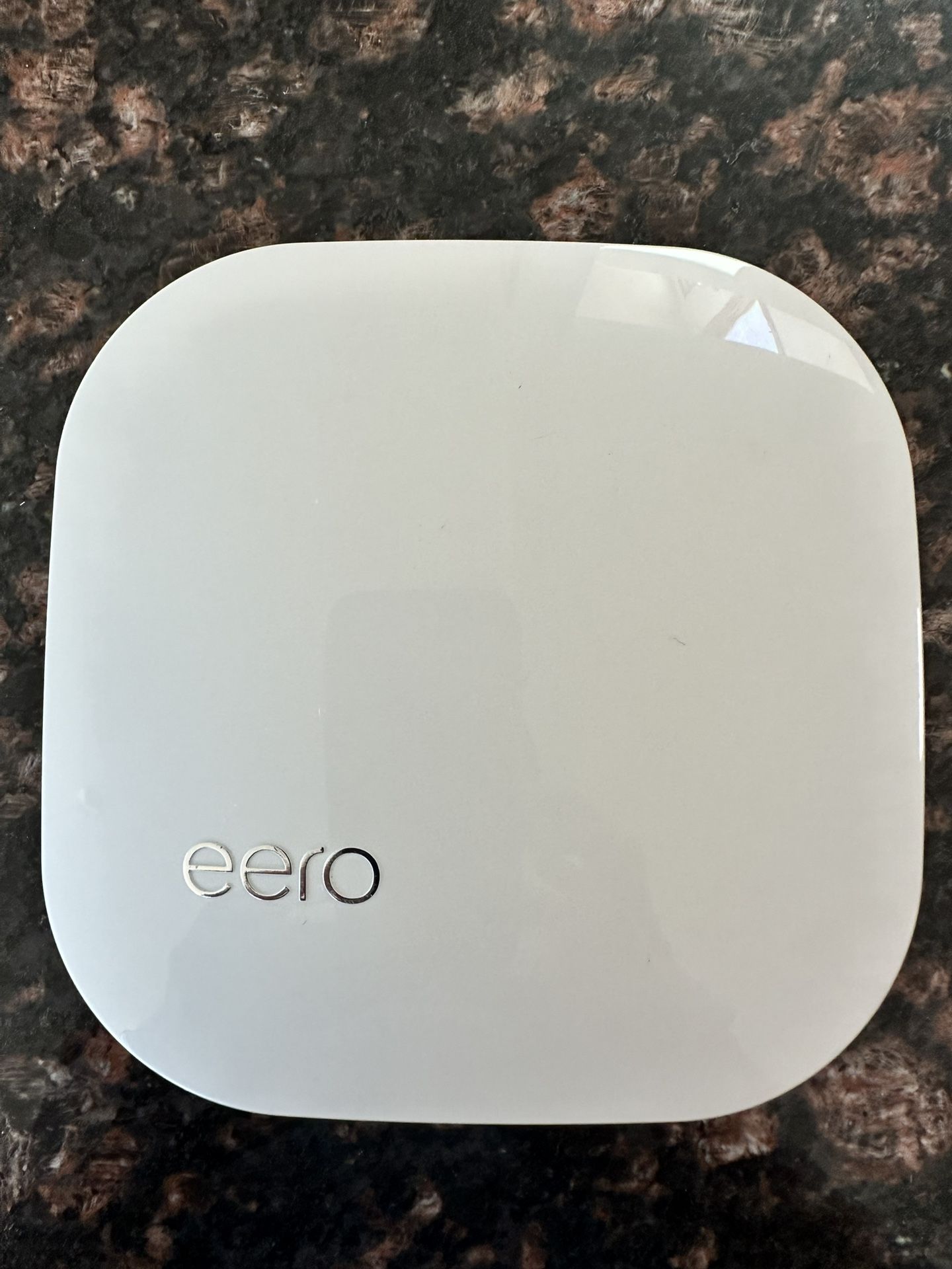 Eero B010001 2nd Generation Tri-Band AC Home Mesh Wifi Router w/ adapter - White