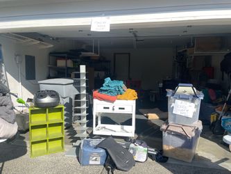 YARD SALE -TODAY ONLY-