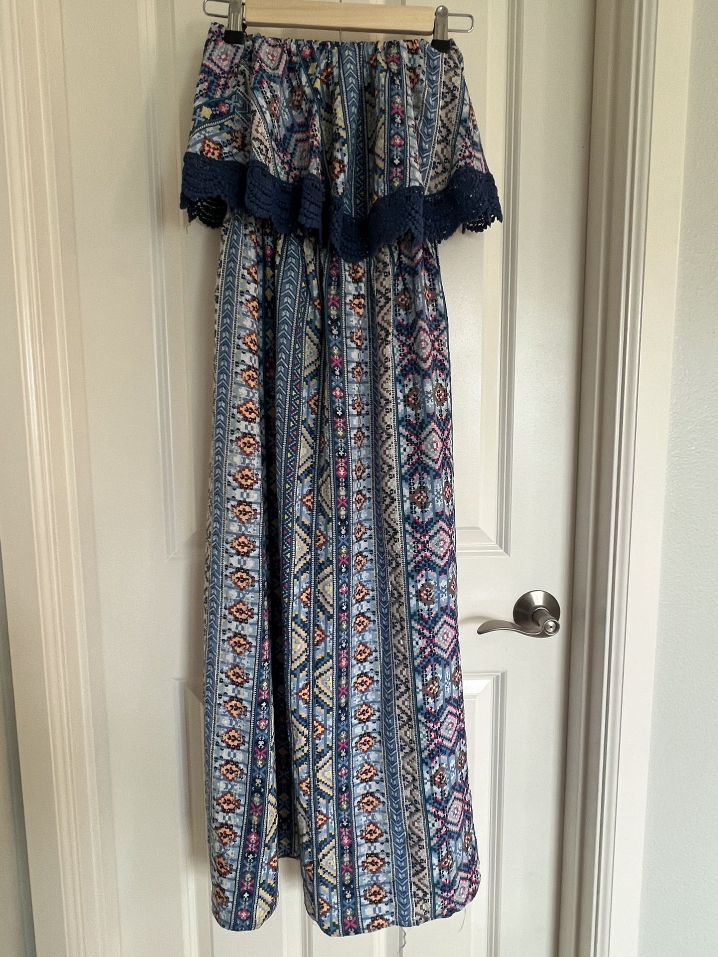 Womens BOHO maxi Dress Size Medium