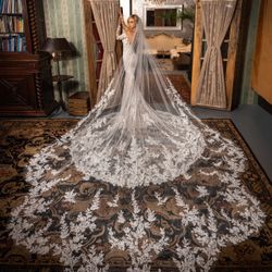 Kitty Chen Couture Veil