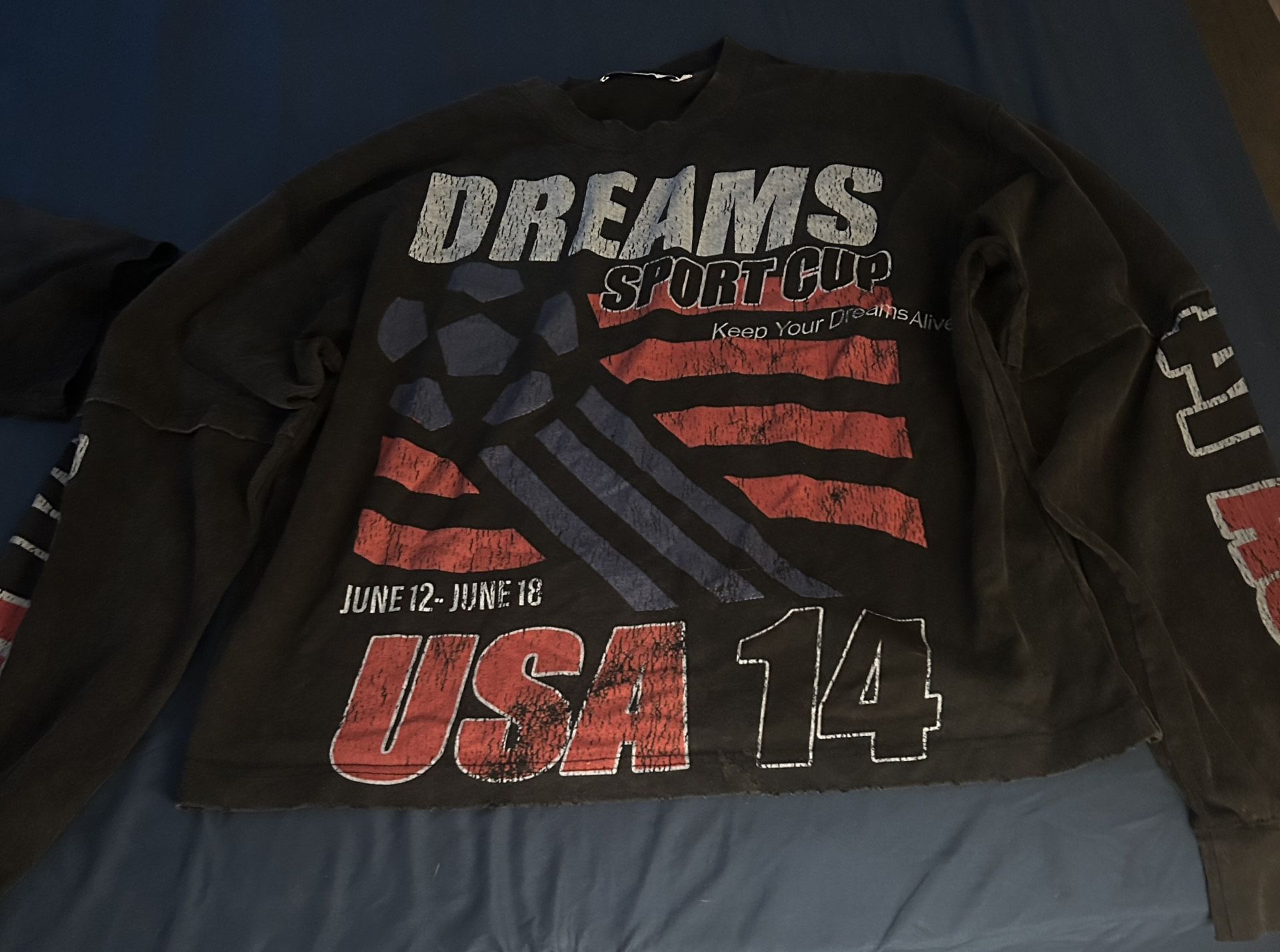 Vale Sport L/S Size Small $80