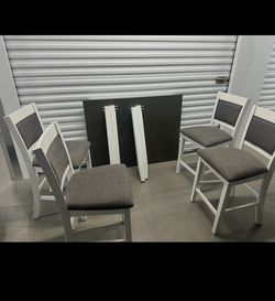 Kitchen table