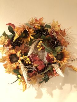 Fall Wreath / Autumn Wreath 19”