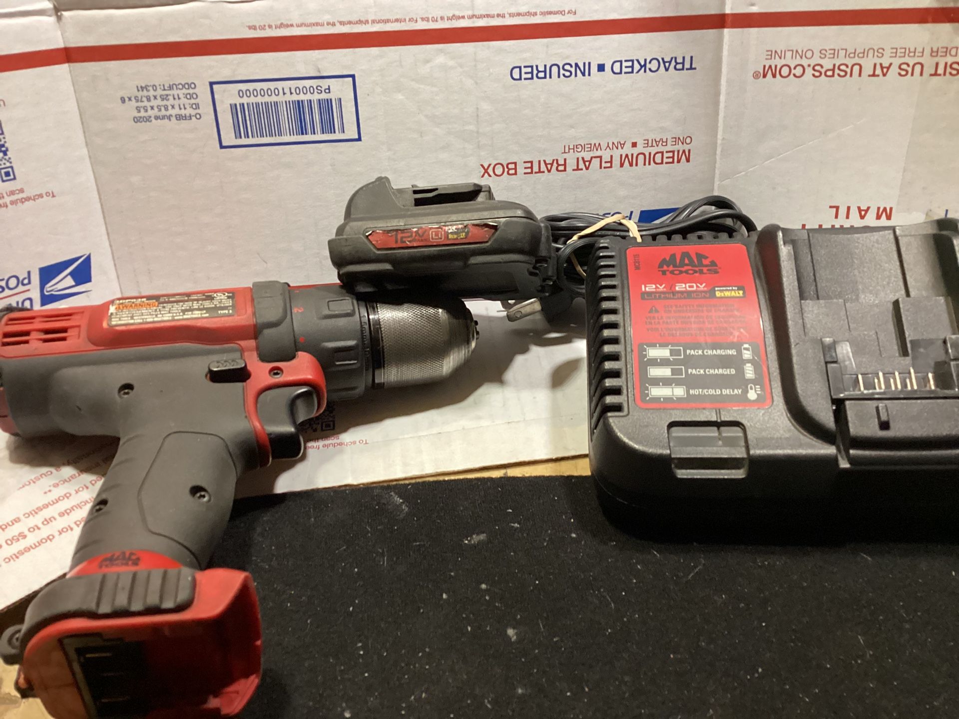Great Pre-owned Mac Tools BDP038 12v Drill Set