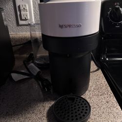 Nespresso Coffee Machine 