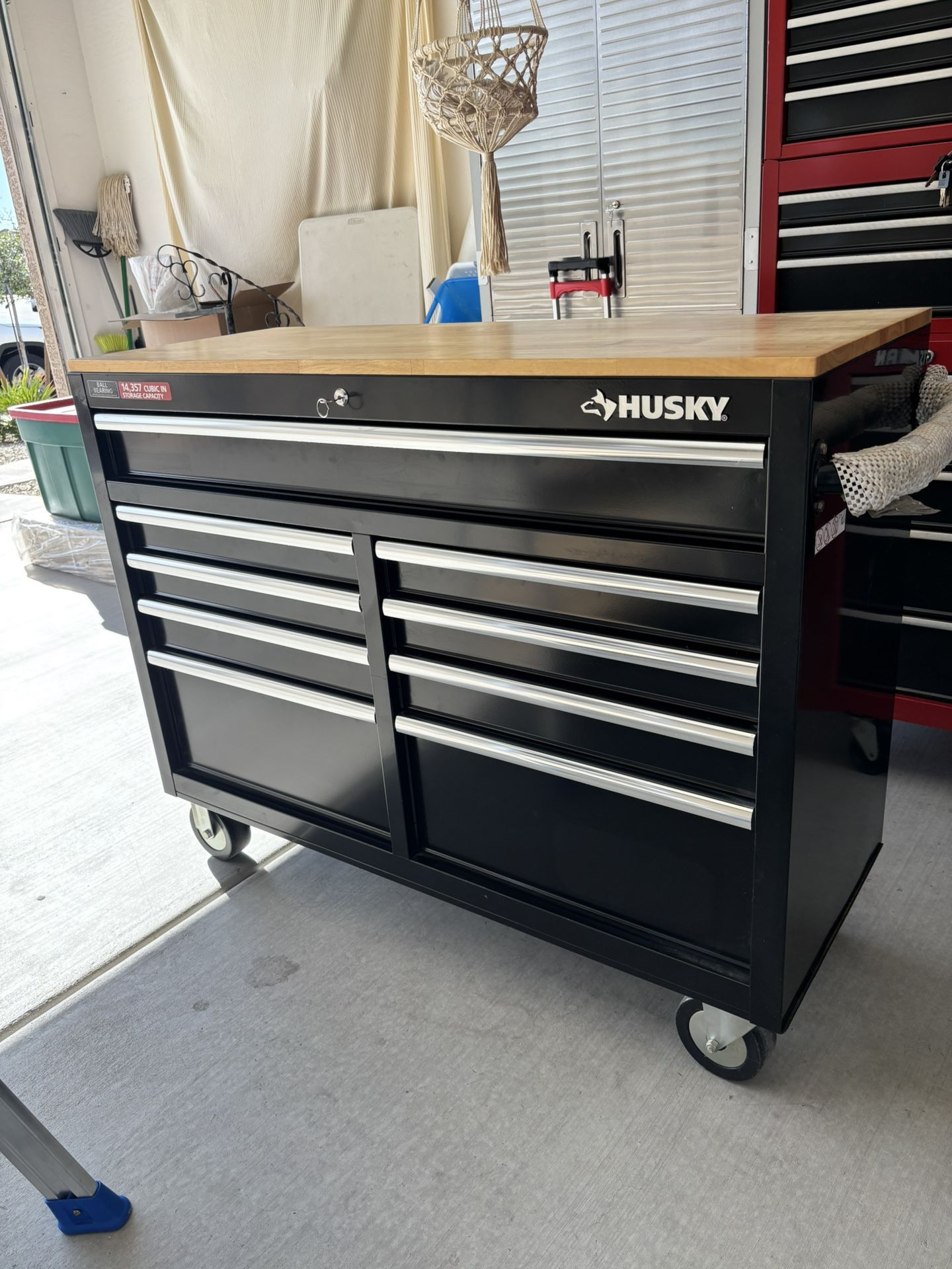 Husky Rolling Workbench Cabinet  (see description)