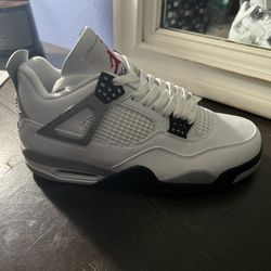 Jordan 4 Retro Men Size 7.5 , 8, 8.5 , 9, 9.5, 10, 10.5, 11, 12, 13