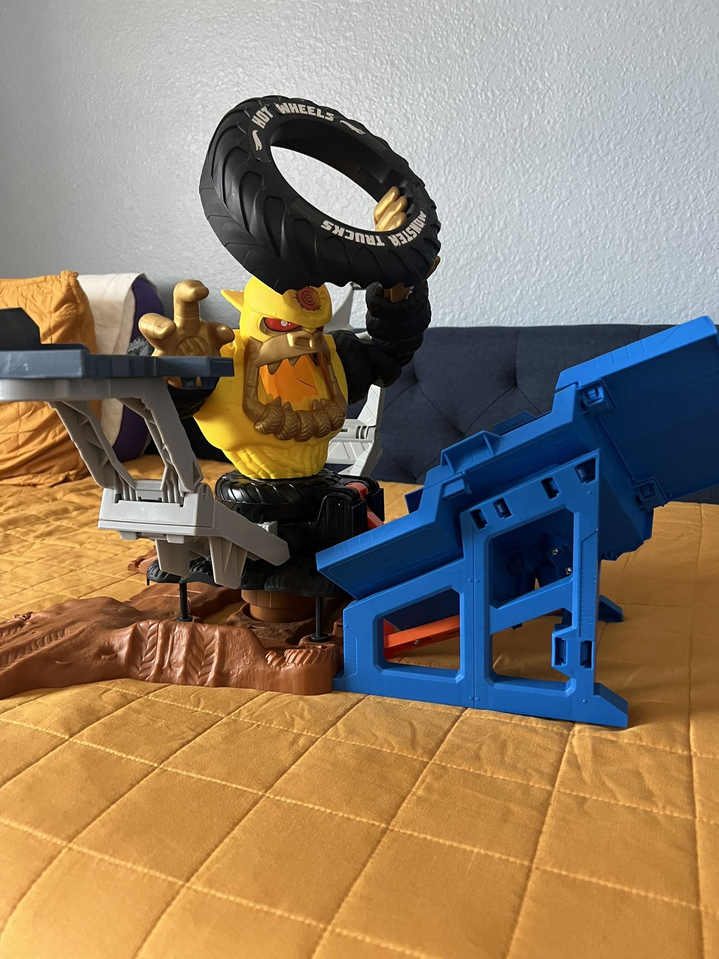 Hot wheels Arena Smasher