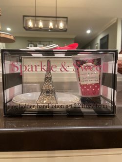 Ring Holder Set