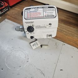 SP20832B WT88 Series Gas Water Heater Control (Thermostat), Natural, 2" Insulation Tank, 4" WC Setting