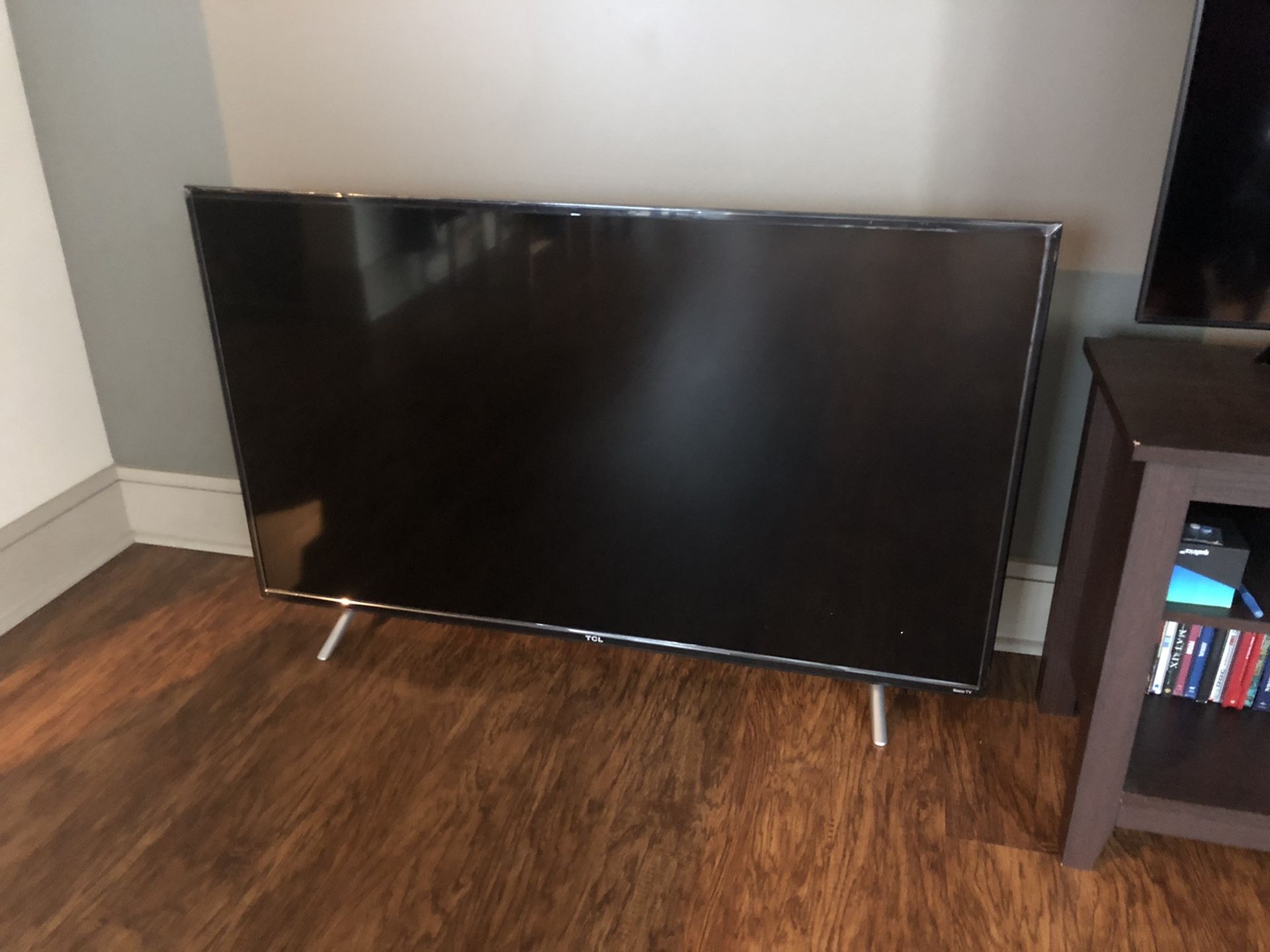 TCL 55’’ S405 4K HDR Roku TV(2017 model)