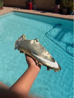 Nike mercurial superfly 1 CR7 golds star size 8.5