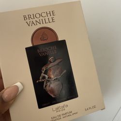 Lattafa Vanille Brioche Perfume 