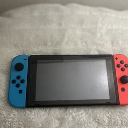 Nintendo Switch V2 ( Good Conditions )