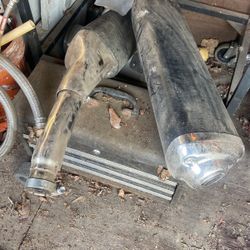 Suzuki 1100 Tail Pipes Excellent Condition 