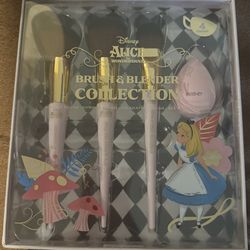 Makeup Brushes 