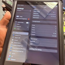 8th Generation 32 GB iPad