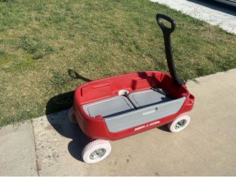 Radio Flyer Family Wagon - Red  $50.00