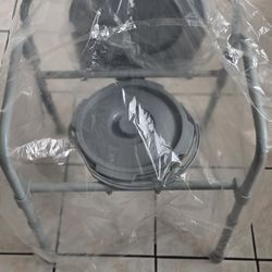 Medical Portable Toilet ( BRAND NEW NEVER USED)