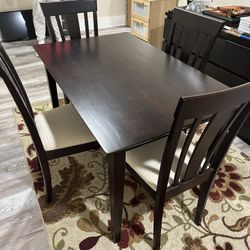 Dining Table Set with 4 Chair