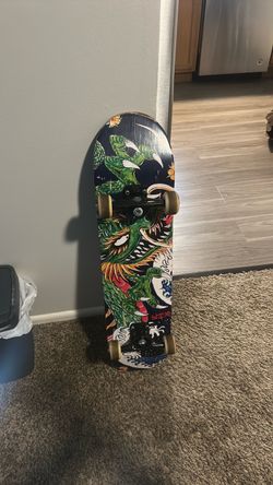 Powell Golden Dragon Skateboard – Great for Parts / Project