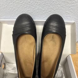 Size 6 Flats