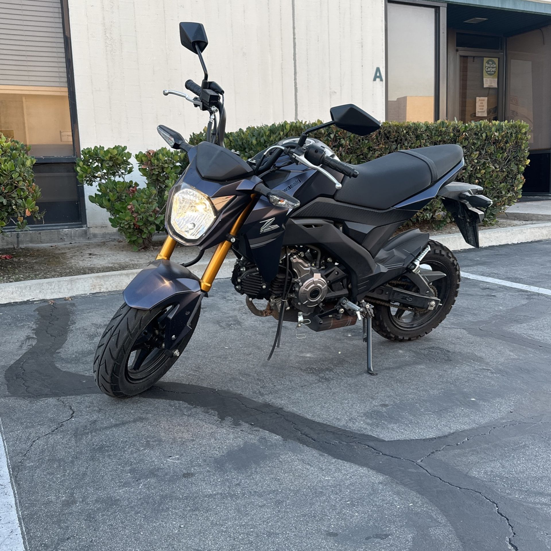 Kawasaki Z125