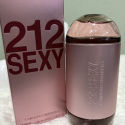 Carolina Herrera 212 Sexy Perfume 
